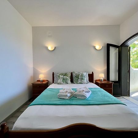Ferienwohnung Carvoeiro Ocean Breeze By Homing Exterior foto